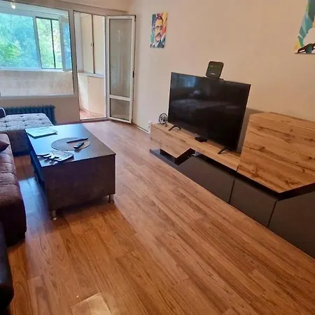 Stylish Apt, Free Parking, Near Center & Airport Διαμέρισμα Βάρνα