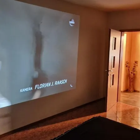 Stylish Apt, Free Parking, Near Center & Airport Апартамент *